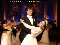 230110 rosenball2023 5705