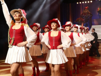 230110 rosenball2023 5844